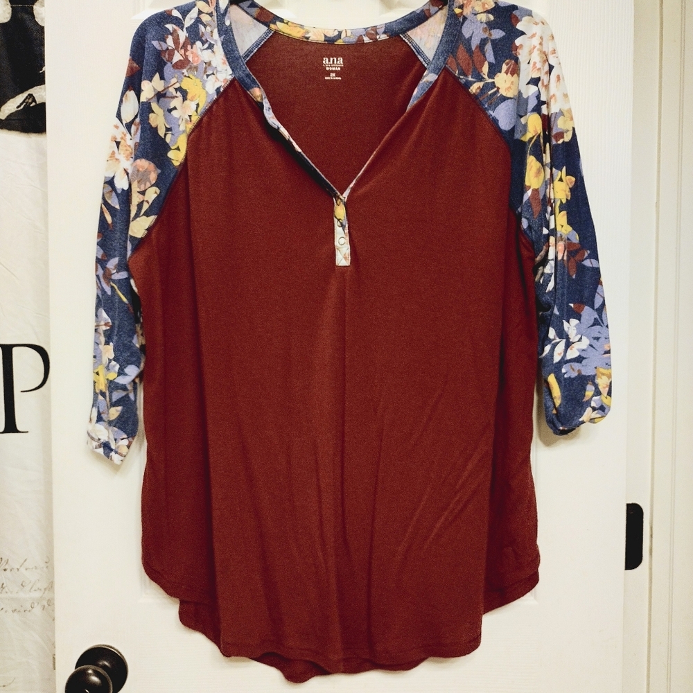 Plus Size Maroon Top With Flower Sleeves Size 2X